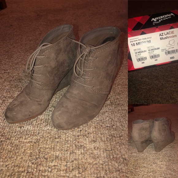 Size 10 Bootie Wedges - Picture 1 of 1